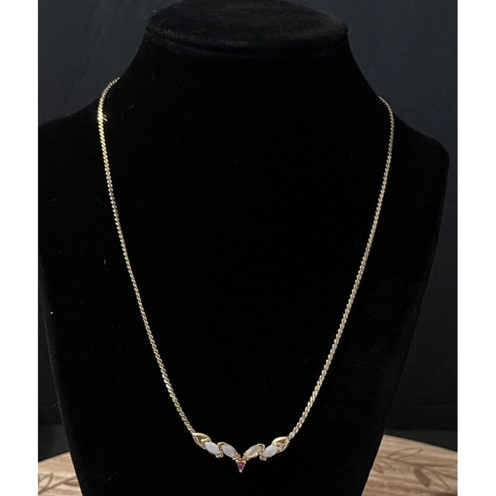 Vintage Van Doran Genuine Opal and Ruby Pendant Gold Tone Necklace 18"